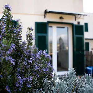 034 - Casa Teresa 7 Minuti Dal Mare, Nel Di Finale Finale Ligure